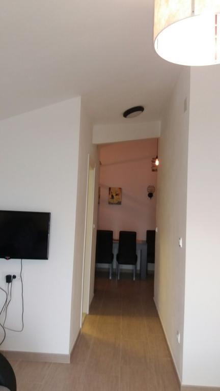 Apartment Vila Mirela Кримовица Экстерьер фото