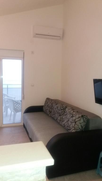 Apartment Vila Mirela Кримовица Экстерьер фото