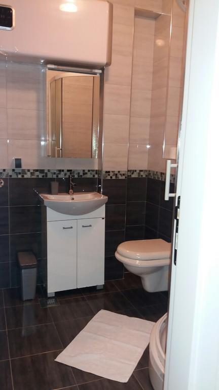Apartment Vila Mirela Кримовица Экстерьер фото