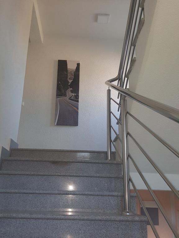 Apartment Vila Mirela Кримовица Экстерьер фото