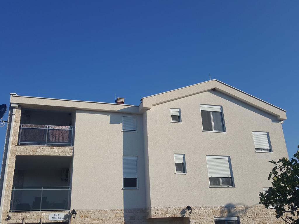 Apartment Vila Mirela Кримовица Экстерьер фото
